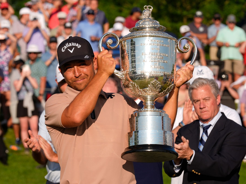 Xander Schauffele beendete das Turnier mit 263 Schlägen - 21 unter Par. - Foto: Sue Ogrocki/AP