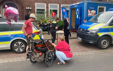 POL-STD: Vier Einbrüche im Landkreis, Pfingstmarkt in Neukloster - Polizei und Veranstalter zufrieden - Foto: presseportal.de