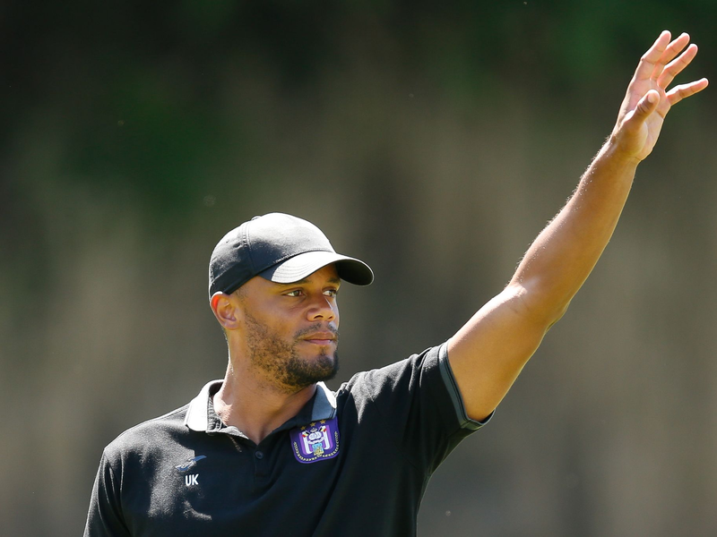 Vincent Kompany soll angeblich ein Kandidat beim FC Bayern sein. - Foto: Bruno Fahy/belga/dpa