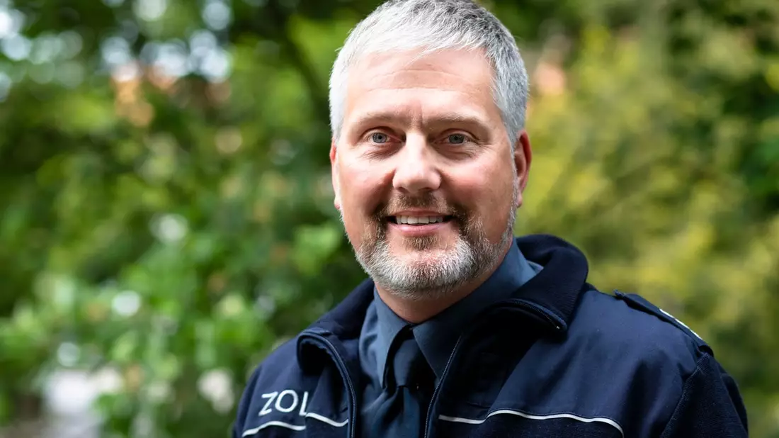 HZA-OL: Zollamt Cuxhaven unter neuer Leitung - Bild: presseportal.de