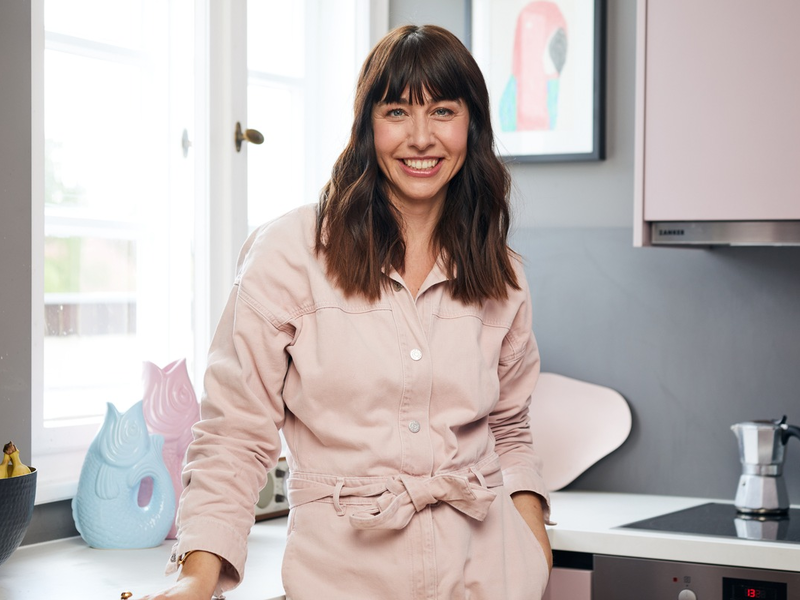 Veganer Nagellackhersteller OZN und Amazon präsentieren neue Farbe: Pippa / Ab dem 21. Mai 2024 ist der neue Nagellack von OZN exklusiv auf Amazon erhältlich - Foto: presseportal.de