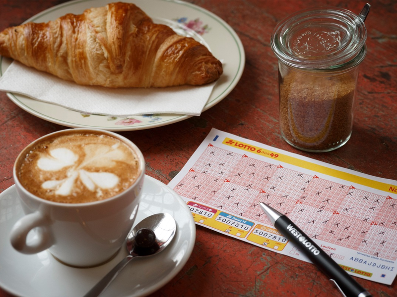 Zu Pfingsten: neuer Doppel-Millionär in NRW / Gewinnklasse 2 bei LOTTO 6aus49 getroffen - Foto: presseportal.de