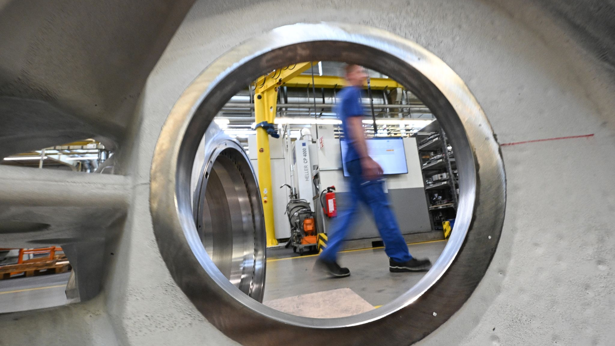 Schwierige Zeiten für Maschinen-Exporte. (Symbolbild) - Foto: Bernd Weißbrod/dpa