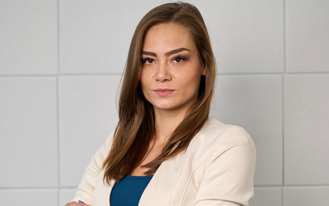 Chaos in Vertriebsstrukturen: Sabrina Nennemann von der SHRS Consulting GmbH zeigt, wie Door-to-Door-Agenturen systemische Probleme bewältigen und endlich mehr Umsatz generieren - Foto: presseportal.de