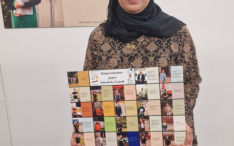 POL-EL: Nordhorn - Fotoausstellung Bürgerstimmen gegen Häusliche Gewalt eröffnet (Fotos) - Foto: presseportal.de