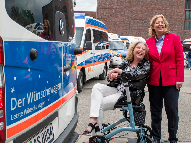 10 Jahre ASB-Wünschewagen: Ein Jahrzehnt voller erfüllter Herzenswünsche - Foto: presseportal.de