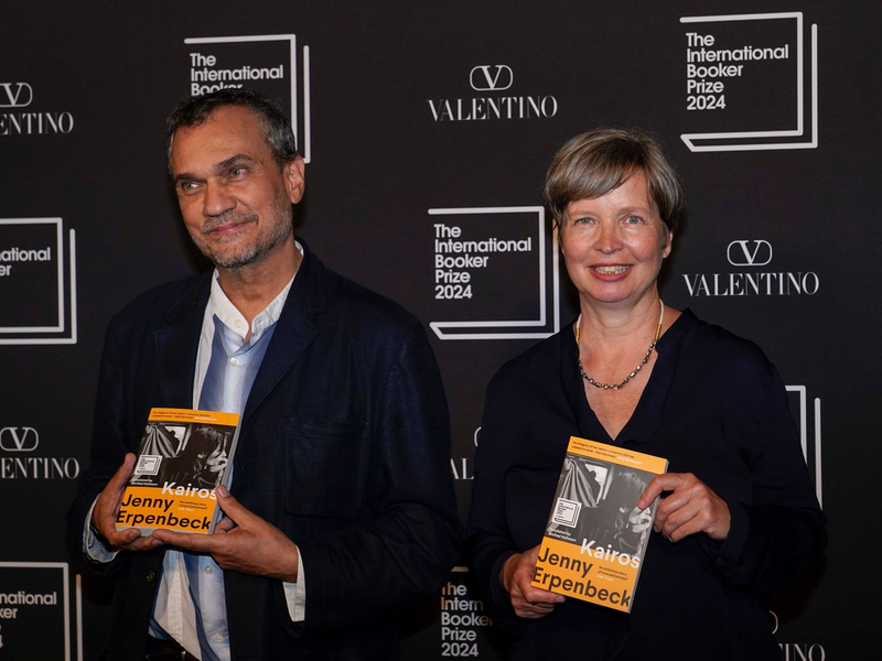 Autorin Jenny Erpenbeck und Übersetzer Michael Hofman teilen sich das Preisgeld in Höhe von 50.000 Pfund. - Foto: Alberto Pezzali/AP