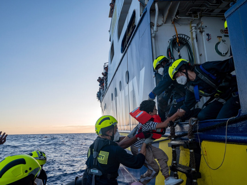 11 Kinder ertrinken jede Woche bei der Flucht übers Mittelmeer / SOS-Kinderdörfer und SOS Humanity retten gemeinsam Leben - Foto: presseportal.de