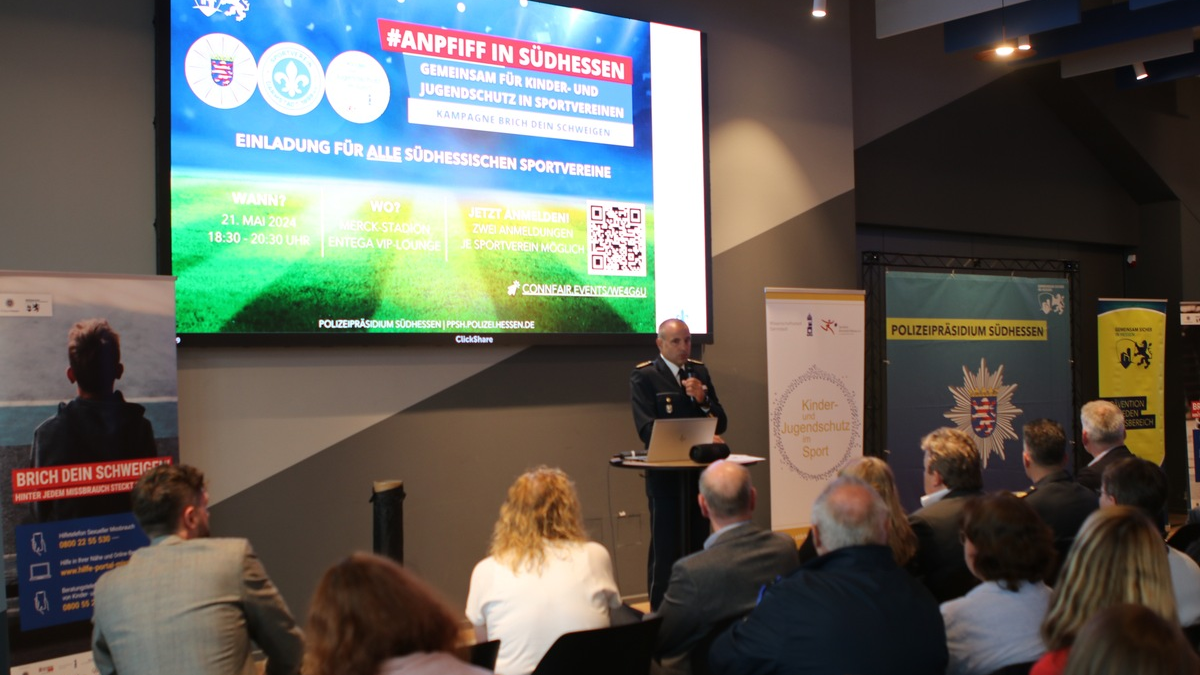 POL-DA: Darmstadt: #ANPFIFF IN SÜDHESSEN - Gemeinsam für Kinder- und Jugendschutz in Sportvereinen - Infoveranstaltung im Merck-Stadion am Böllenfalltor - Foto: presseportal.de
