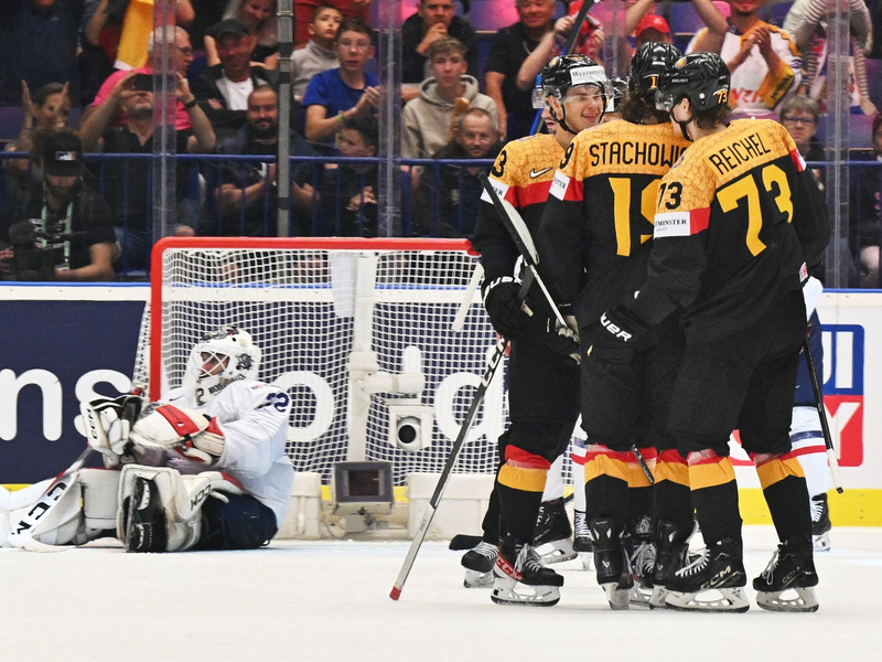 Das DEB-Team trifft im WM-Viertelfinale auf die Schweiz. - Foto: Oana Jaroslav/CTK/dpa
