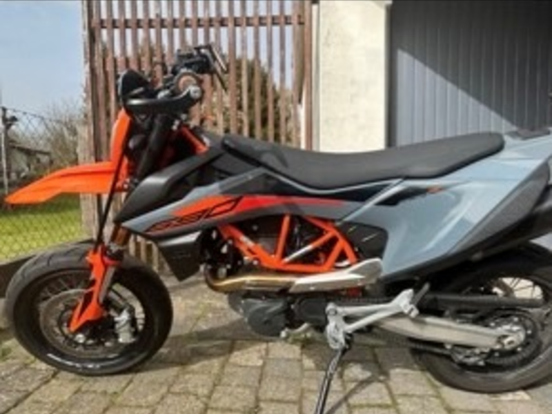 POL-GÖ: (196/2024) Diebstahl in Bartolfelde: Schuppen aufgebrochen, Motorrad und Felgen gestohlen - Foto: presseportal.de