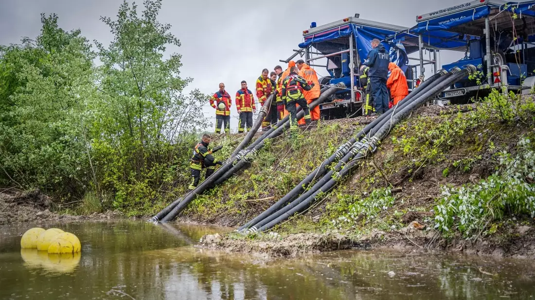 THW HB-NDS: Hochwasser in Rheinland-Pfalz: THW-Kräfte aus Bremen und Niedersachsen beenden Einsatz - Bild: presseportal.de