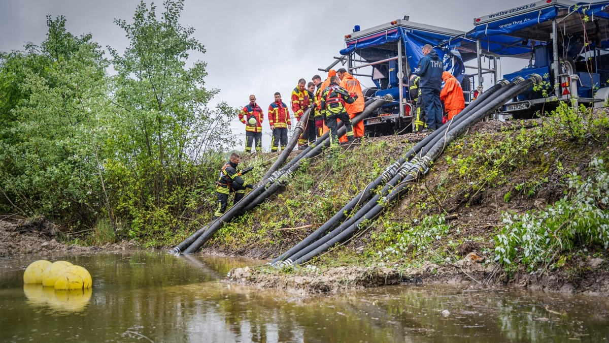 THW HB-NDS: Hochwasser in Rheinland-Pfalz: THW-Kräfte aus Bremen und Niedersachsen beenden Einsatz - Foto: presseportal.de