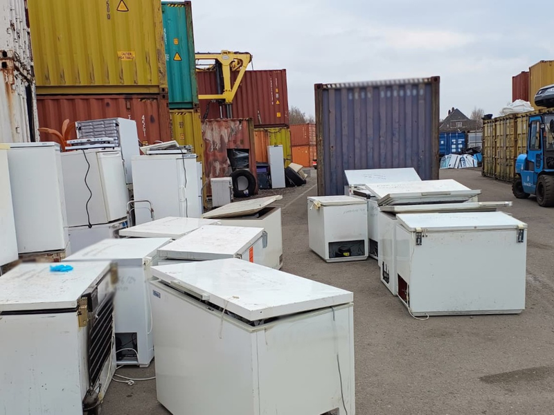 HZA-HH: Schmutzige Geschäfte mit Müll? / Zoll stoppt Abfallexporte. - Foto: presseportal.de