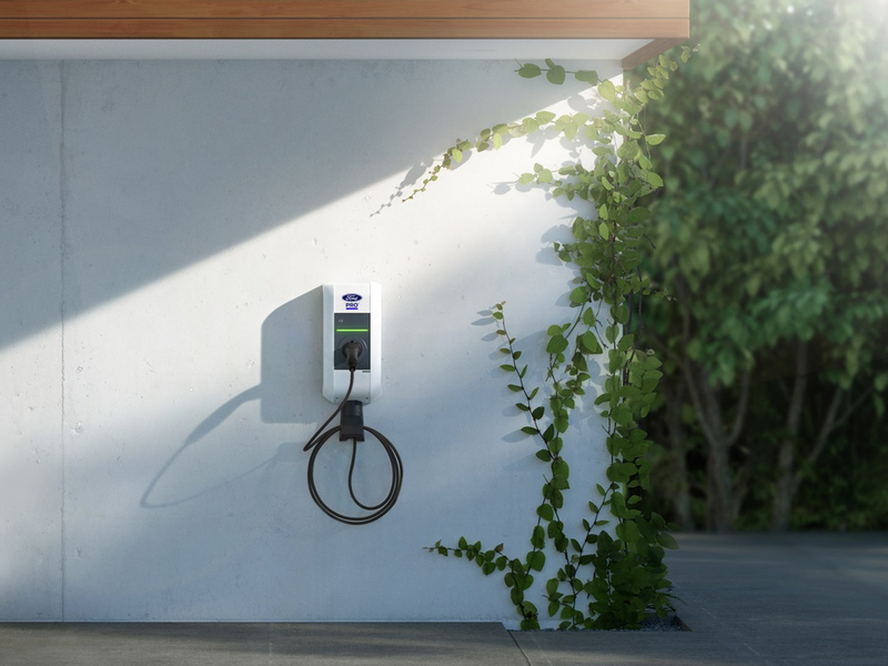 Ford Pro startet neue Heim-Ladelösung, um kleineren Betrieben den Umstieg auf die E-Mobilität zu erleichtern - Foto: presseportal.de