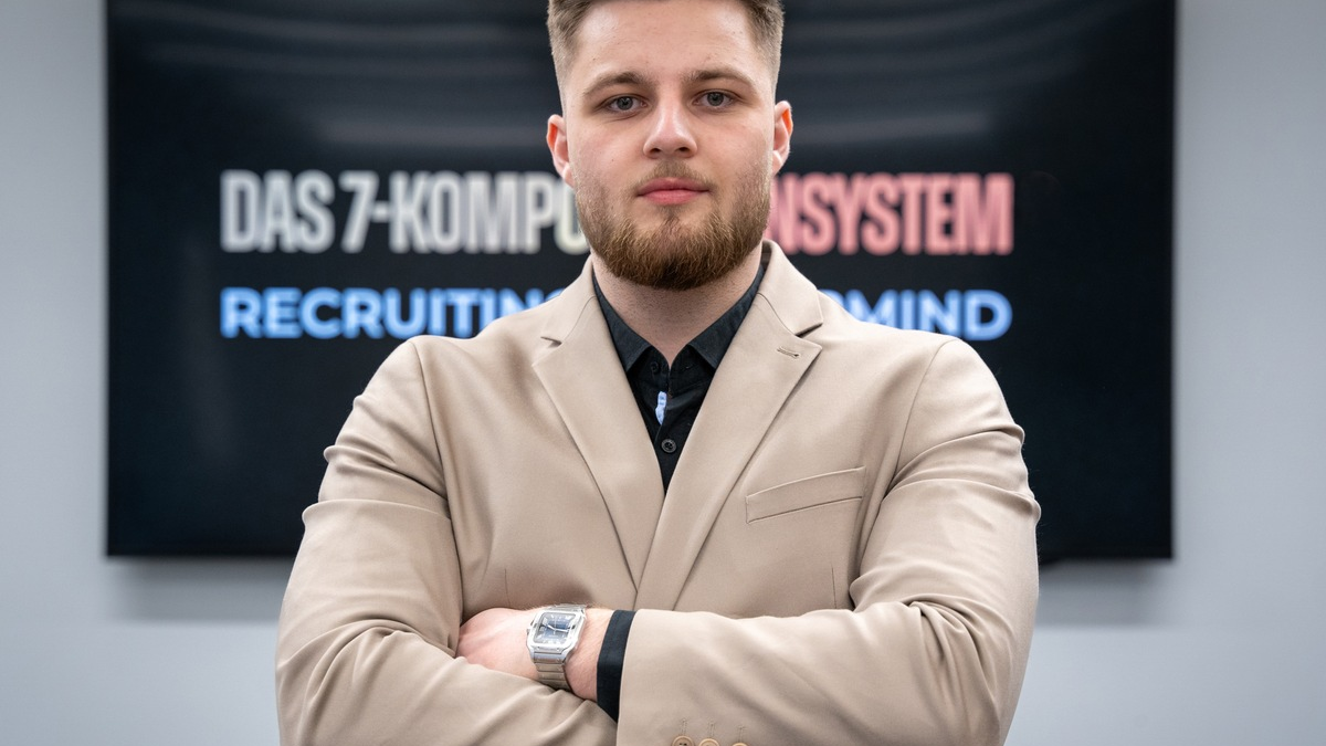 Fachkräfte für Energieunternehmen: Wie Birger Weiß von der WhiteAcademy das Personalproblem nachhaltig löst - Foto: presseportal.de