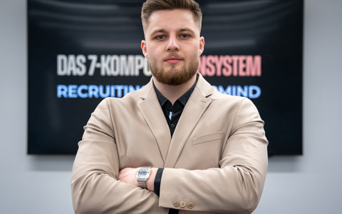 Fachkräfte für Energieunternehmen: Wie Birger Weiß von der WhiteAcademy das Personalproblem nachhaltig löst - Foto: presseportal.de