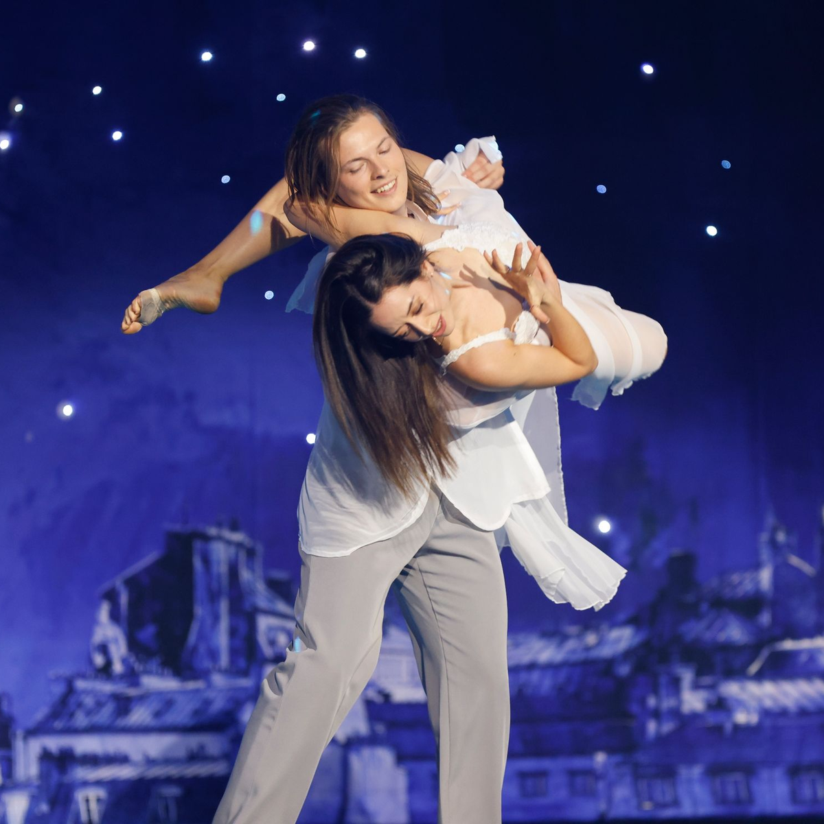 Die Favoriten: Gabriel Kelly und Malika Dzumaev. - Foto: Thomas Banneyer/dpa