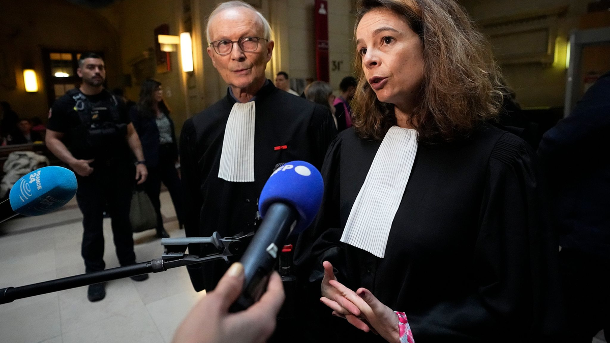 Nach viertägiger Anhörung wurden Ali Mamluk, Dschamil Hassan und Abdel Salam Mahmud verurteilt. - Foto: Michel Euler/AP/dpa