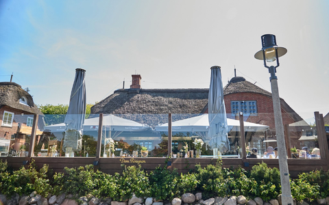 Das Lokal «Pony» in Kampen. - Foto: Georg Wendt/dpa