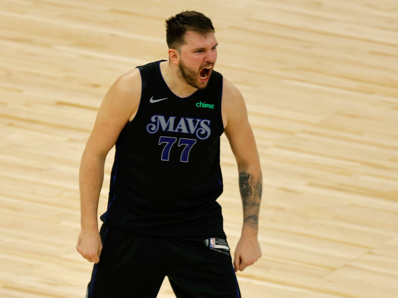 Luka Doncic führte die Dallas Mavericks erneut zum Sieg. - Foto: Bruce Kluckhohn/AP/dpa