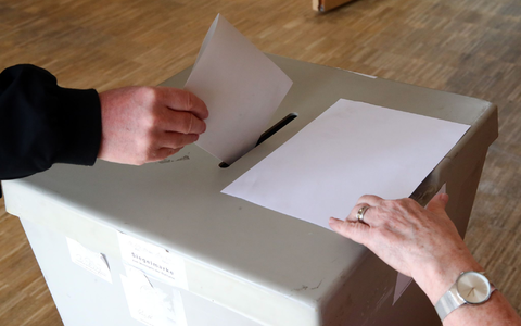 Für Thüringen sind es heute Kommunalwahlen im Großformat. - Foto: Bodo Schackow/dpa