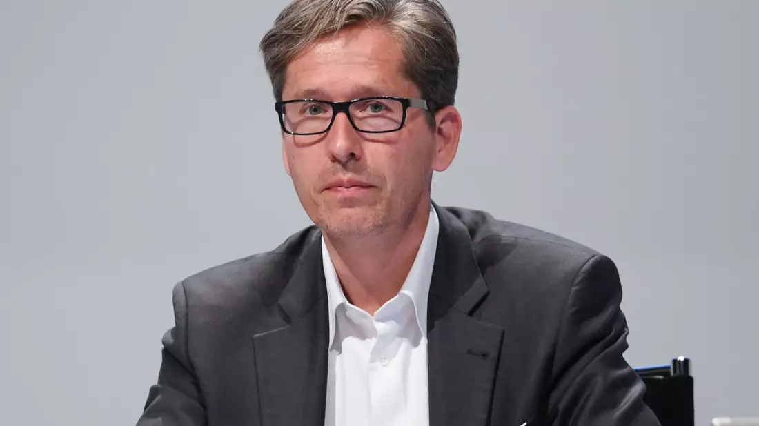 Sechs Jahre lang war Frank Strauß Vorstandschef der Postbank. - Bild: Arne Dedert/dpa