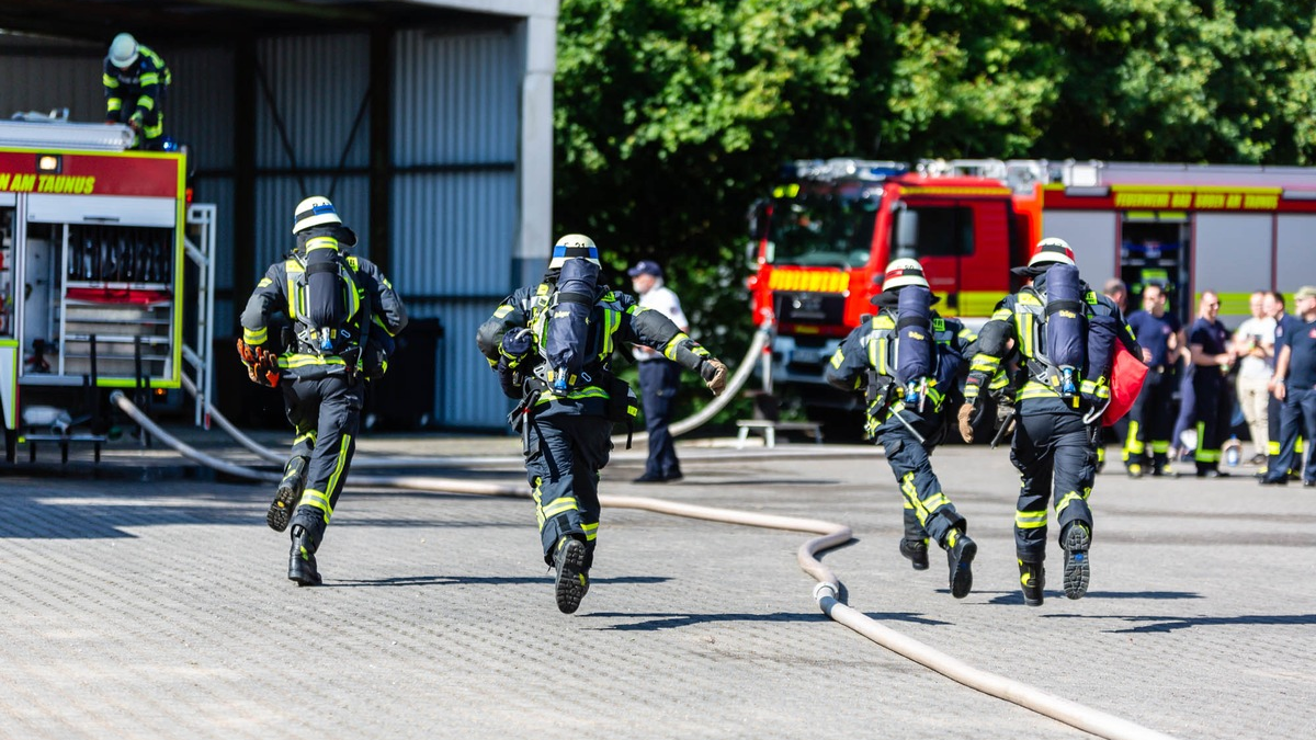 Feuerwehr MTK: Kreisentscheid der Hessischen Feuerwehrleistungsübung: Feuerwehr Eddersheim verteidigt ersten Platz - Foto: presseportal.de