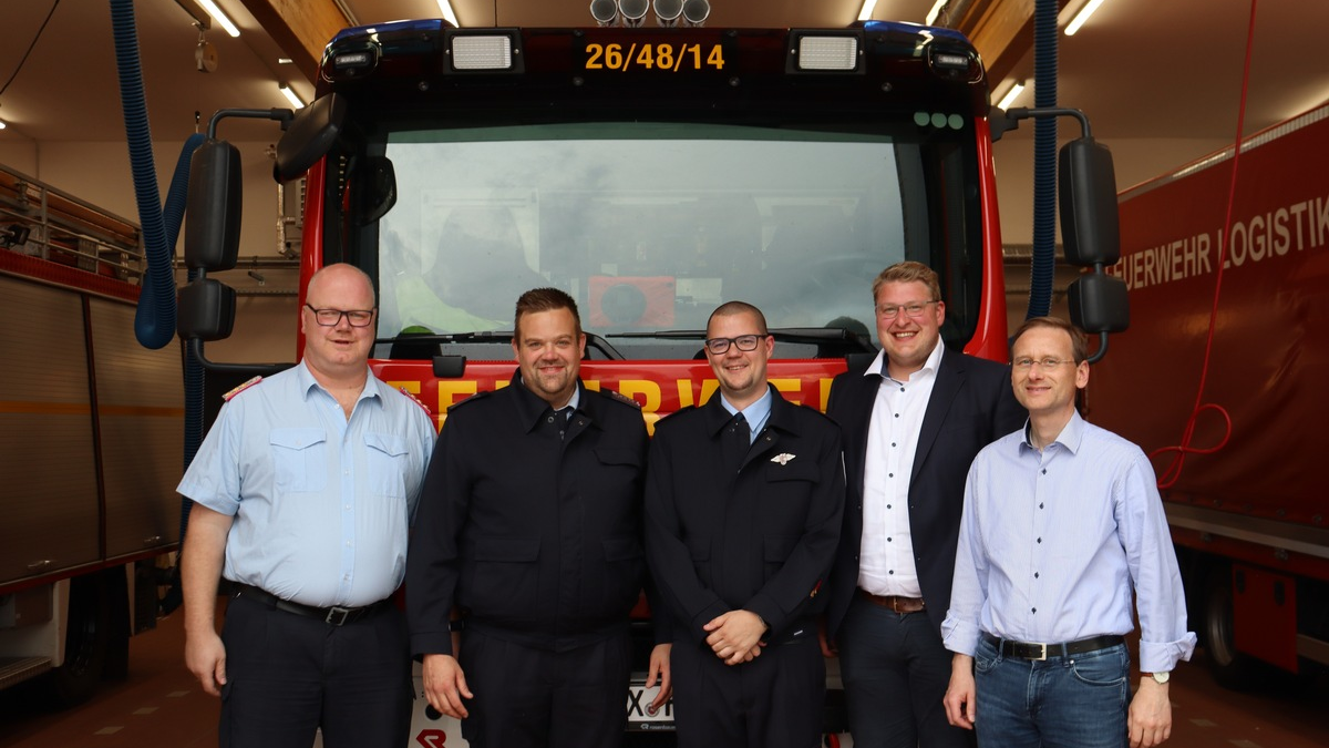 FFW Schiffdorf: Neues Ortsbrandmeisterduo für Schiffdorfer Ortsfeuerwehr - Foto: presseportal.de
