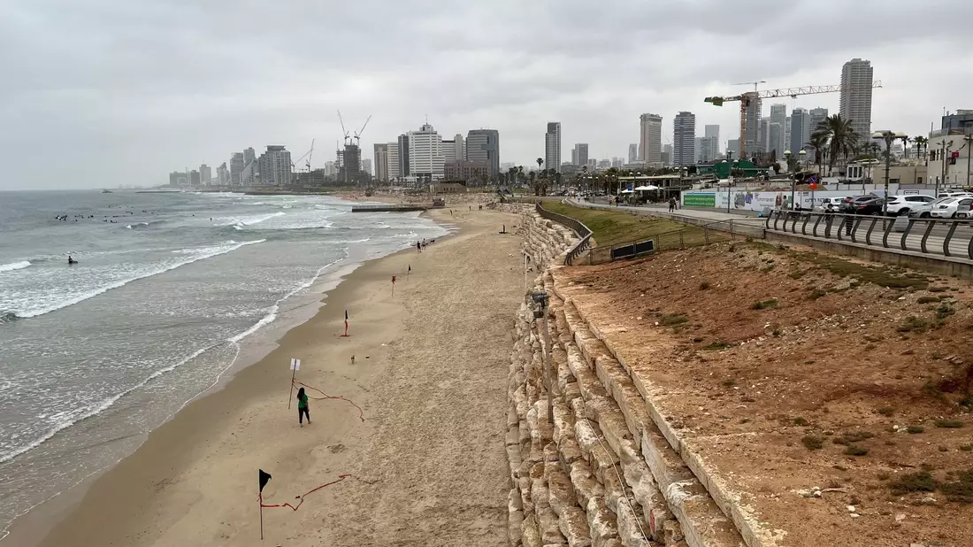 Die islamistische Terrororganisation Hamas griff Tel Aviv mit Raketen an. - Bild: Sara Lemel/dpa