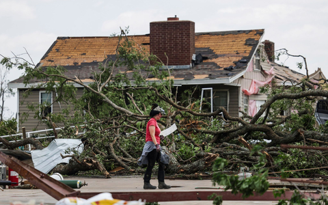 Im US-Staat Oklahoma erreichte einer der Stürme nach vorläufigen Schätzungen mindestens die Stufe drei von fünf. - Foto: Mike Simons/Tulsa World via AP/dpa