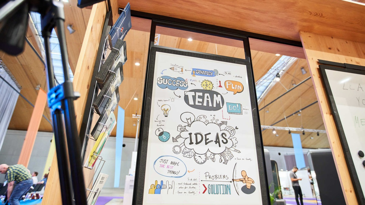 NEW WORK EVOLUTION macht moderne Arbeitswelten erlebbar / Ausstellung mit hochkarätigem Fachprogramm zum Megatrend New Work, u.a. mit Experten wie Carsten Maschmeyer, Cawa Younosi und Debora Murseli - Foto: presseportal.de