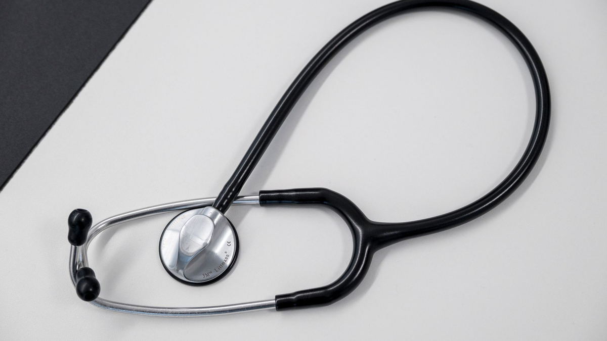 Gut 31 Prozent der Human- und Zahnmediziner sind 55 Jahre oder älter. - Foto: Daniel Vogl/dpa