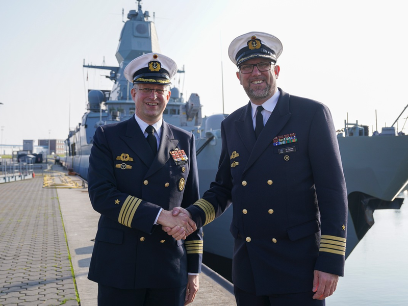 Kommandeurswechsel im 2. Fregattengeschwader - Foto: presseportal.de