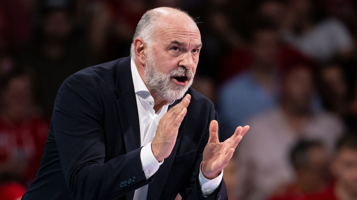 Der Bayern-Trainer ist mit seinem Team gegen Würzburg klarer Favorit. - Foto: Sven Hoppe/dpa