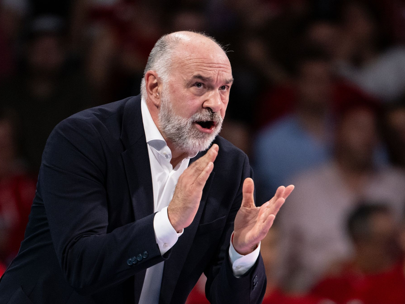 Aus familiären Gründen hört Pablo Laso als Trainer der FC-Bayern-Basketballer auf. - Foto: Sven Hoppe/dpa