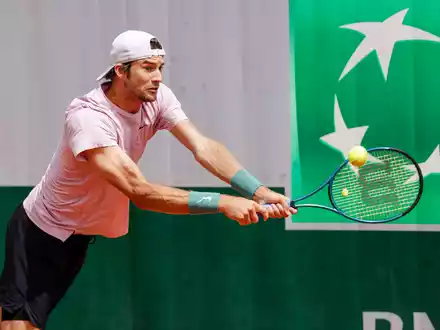 Tennisprofi Henri Squire gab in China sein Debüt im Davis Cup. - Foto: Frank Molter/dpa