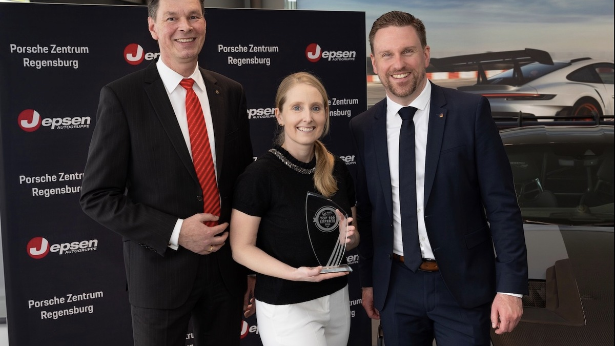 Ausgezeichnet: Fotografin Claudia Röhrl hilft Frauen sich in ihrem Körper schön zu fühlen - Foto: presseportal.de