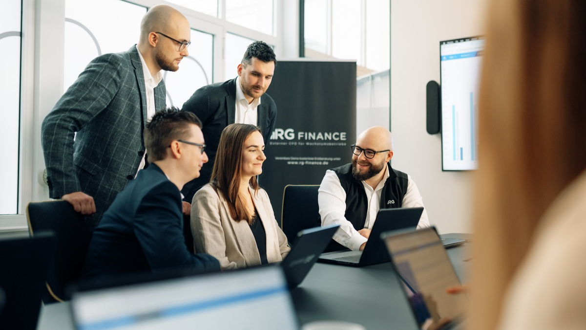 Robert Giebenrath: 5 Tipps, wie du deine Führungsebene controllst - Foto: presseportal.de