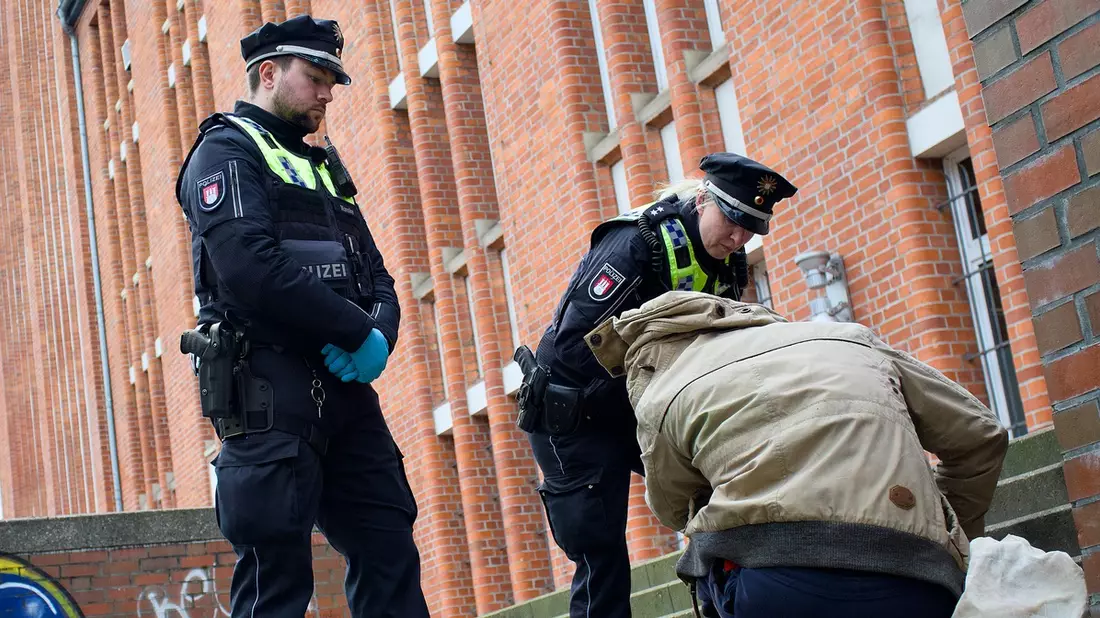Aufgrund des großen Erfolgs: vier neue Folgen von Die Nordreportage: Polizeistreife Nord - Bild: presseportal.de