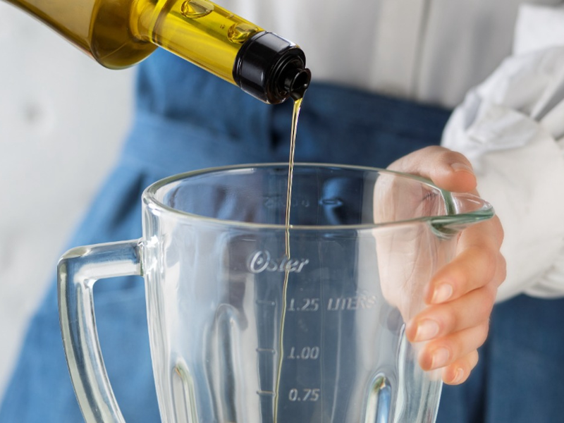 Der Olivenöl-Guide / Vom Baum in die Küche: Expertentipps für den perfekten Genuss und eine gesunde Küche - Und noch viel mehr - Foto: presseportal.de