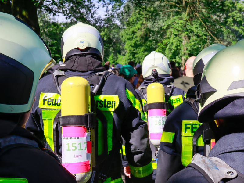 FW-Dorsten: Feuerwehr Dorsten unterstützt 2. Dorstener Brustkrebshilfe Sponsorenlauf - Foto: presseportal.de