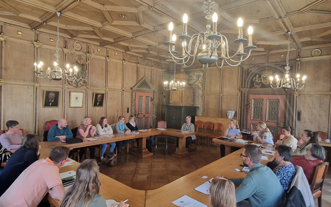 POL-KN: (Landkreis Rottweil) Runder Tisch gegen häusliche Gewalt trifft sich zum zweiten Mal in Rottweil - Foto: presseportal.de