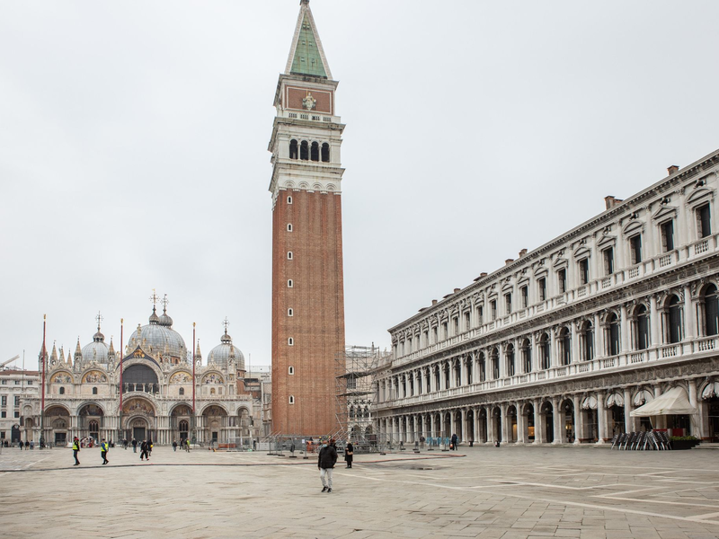 Italien ist in diesem Jahr Gastland der Frankfurter Buchmesse. - Foto: Filippo Ciappi/Zuma Press/dpa