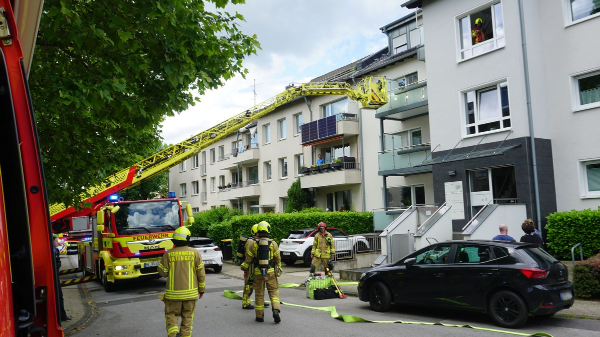 FW Ratingen: Schnelle Meldung über Notruf - Feuerwehr Ratingen verhindert größeren Schaden - Foto: presseportal.de