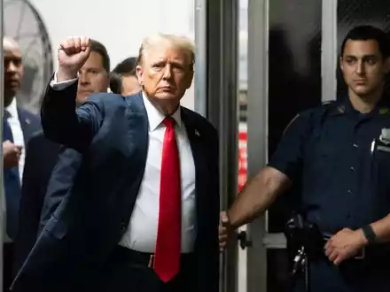Im Prozess gegen Donald Trump haben Anklage und Verteidigung ihre Plädoyers gehalten. - Foto: Justin Lane/Pool EPA/AP/dpa