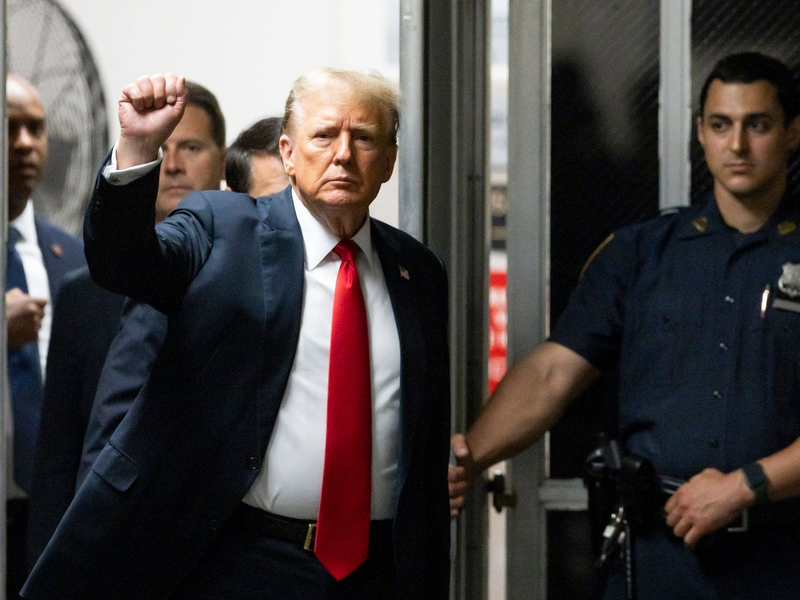 Im Prozess gegen Donald Trump haben Anklage und Verteidigung ihre Plädoyers gehalten. - Foto: Justin Lane/Pool EPA/AP/dpa