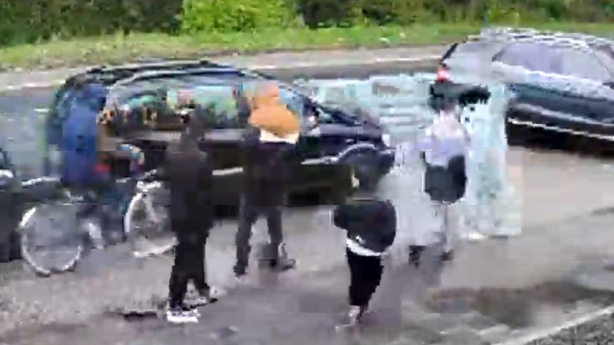 POL-DEL: Stadt Delmenhorst: Öffentlichkeitsfahndung nach Sachbeschädigungen mit hohem Schaden in Delmenhorst - Foto: presseportal.de