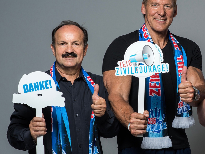 Hollywood-Star Ralf Moeller lobt Ausstellung in Asklepios Klinik und dankt den Pflegekräften - Foto: presseportal.de