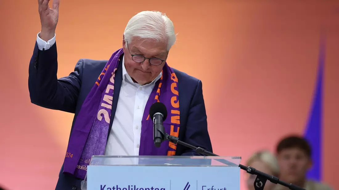 «Man muss wohl von einer epochalen Veränderung sprechen»: Frank-Walter Steinmeier. - Bild: Jan Woitas/dpa